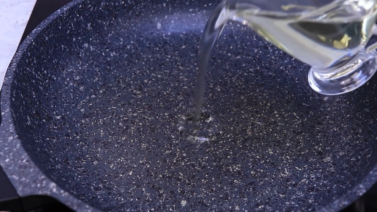 Все дело а правильном тесте: показываю, как делаю быстрые и пышные оладьи без дрожжей , тесто как пух( можно есть губами)