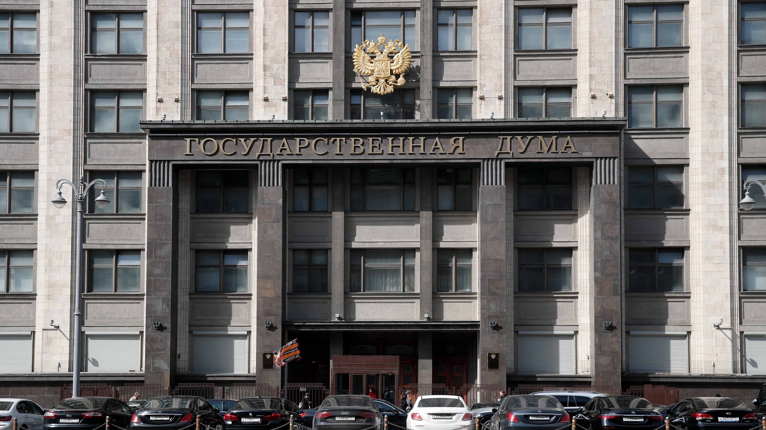 Госдума приняла закон о поступлении в ВУЗ из колледжа без ЕГЭ. Но лишь на схожую специальность