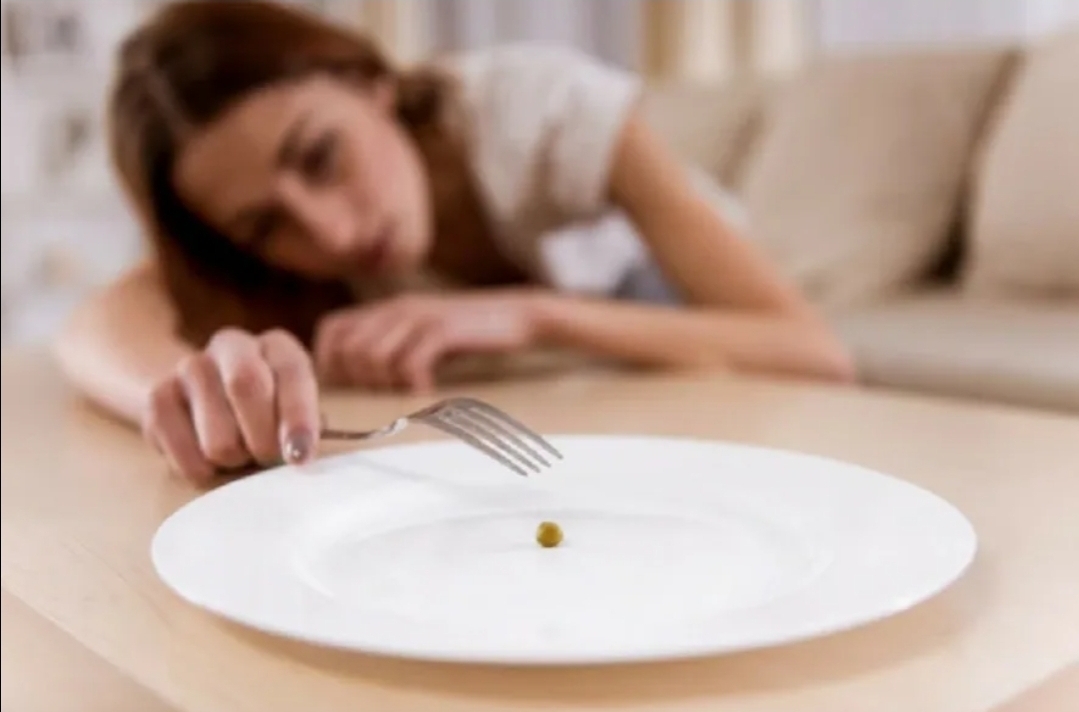 Ученые подтверждают: интервальное голодание может обратить старение