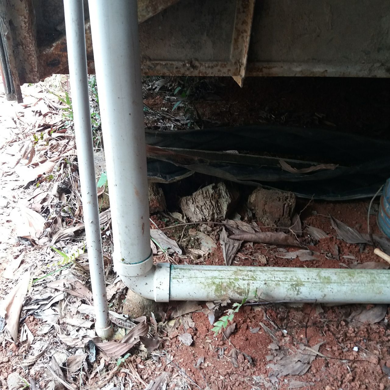 Моя стройка продолжается: подключение коммуникаций к дому, а тем более к дому в автобусе в стране вечного лета – одно удовольствие