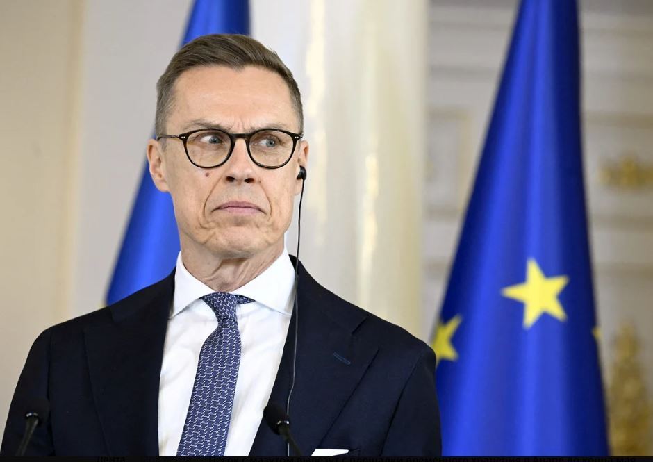 У Зеленского отнялся язык? Горлышко свое застудил? Или не хватает никаких сил сказать такое? Что это было?