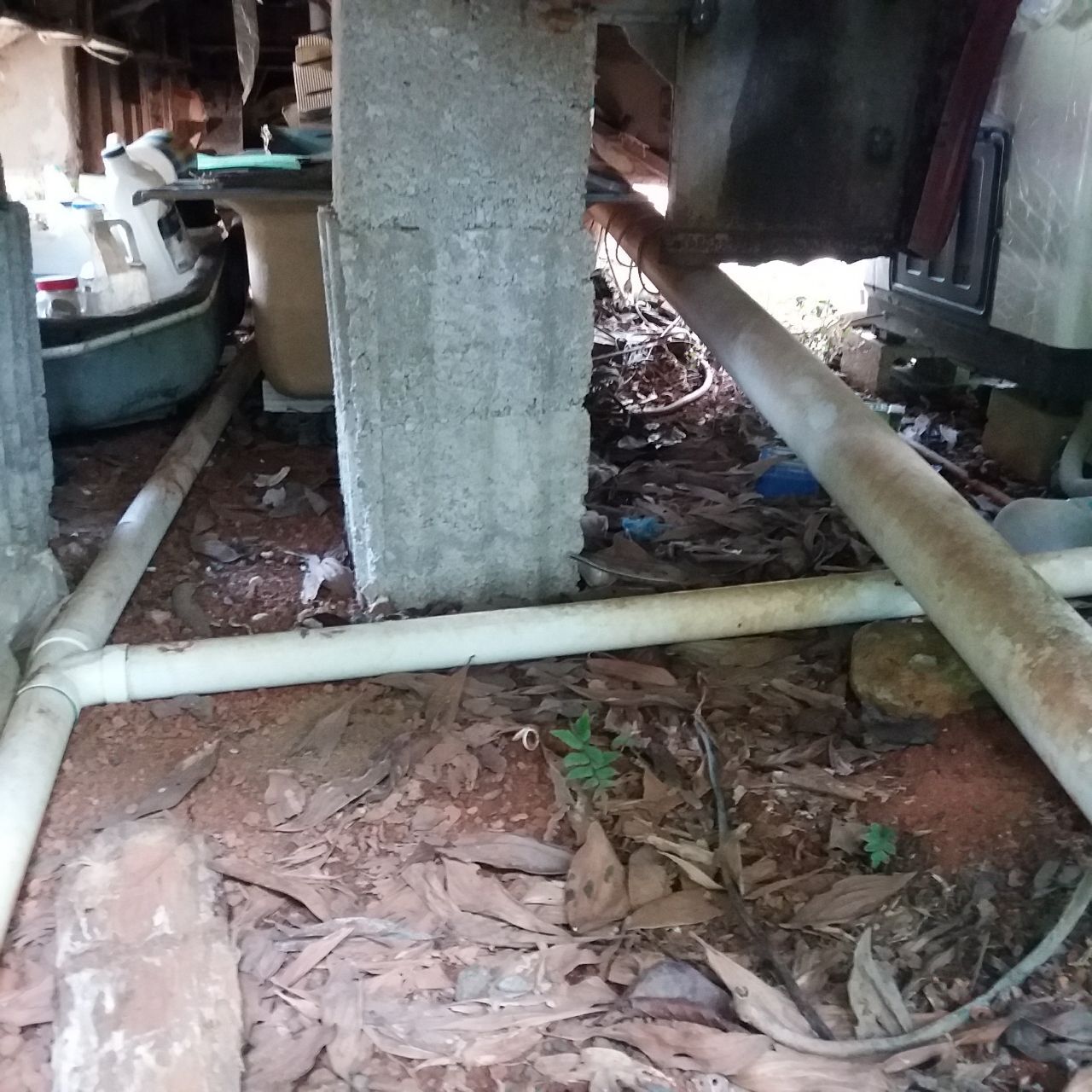 Моя стройка продолжается: подключение коммуникаций к дому, а тем более к дому в автобусе в стране вечного лета – одно удовольствие