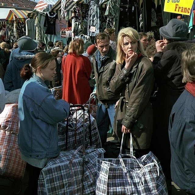 Как мелкие «вывозники» превратились в «саранчу», разорив некогда мощную экономику СССР