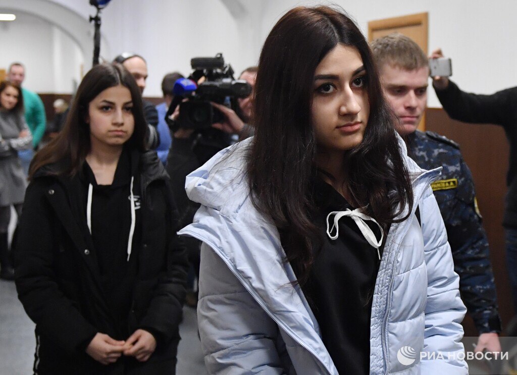 Он отнял у них детство. Михаила Хачатуряна посмертно признали виновным в насилии над дочерьми