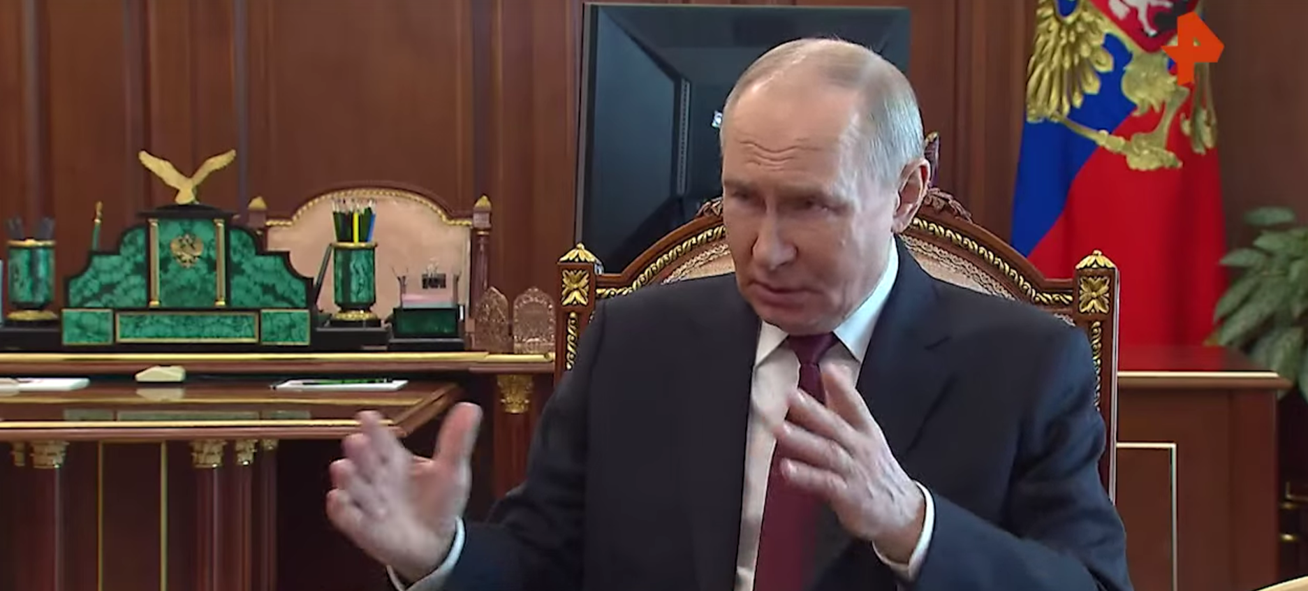 ФОМ: 8 из 10 россиян доверяют Путину, 81% одобряют его работу