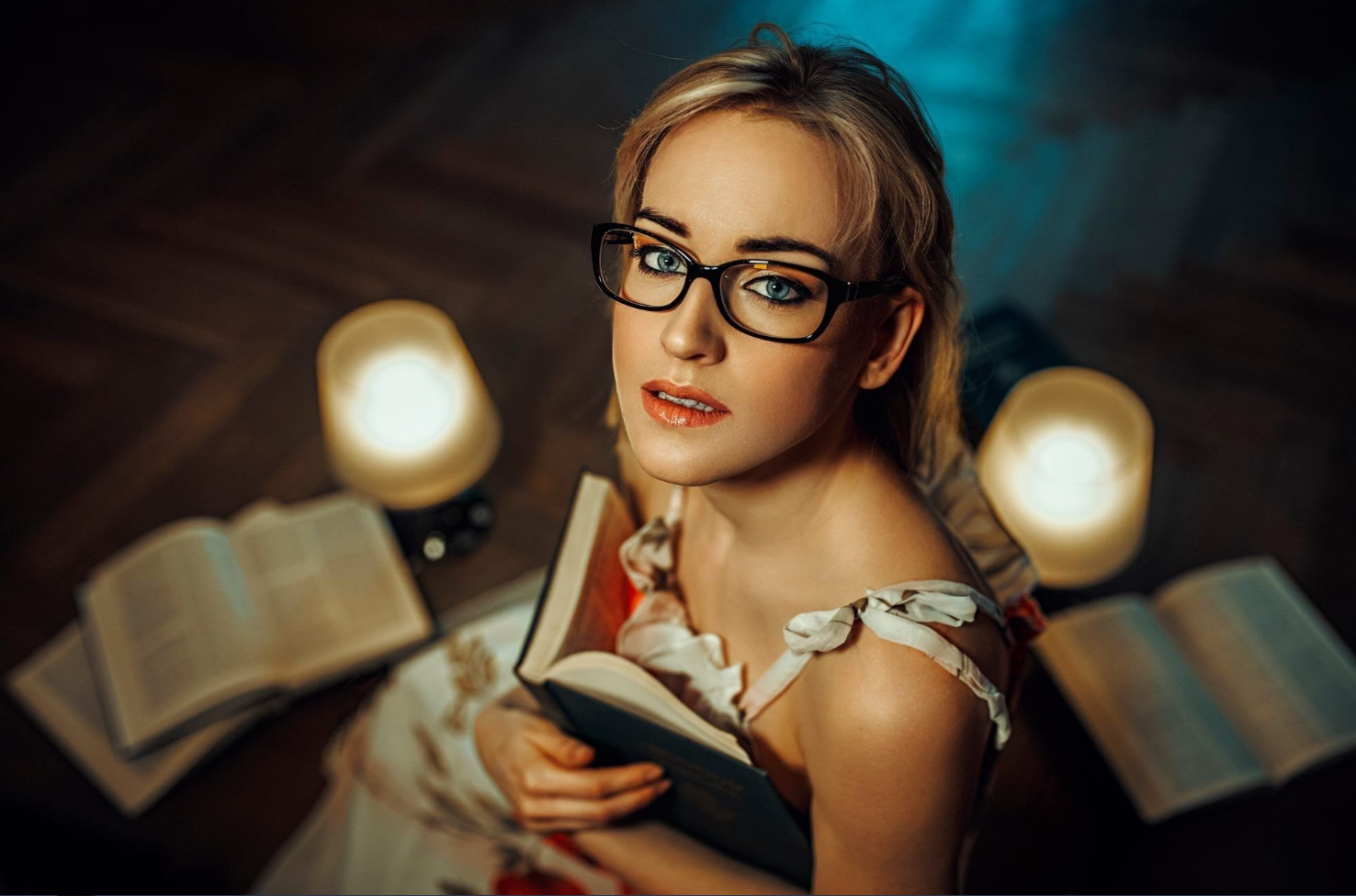 Кем лучше родиться: УМНОЙ или КРАСИВОЙ? Как не прогадать с выбором?!