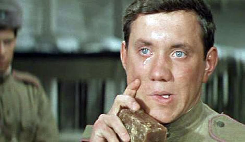 Маразм достиг дна. Некогда советским актером начал продвигаться новый метод борьбы с русским языком на Украине.