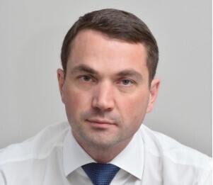 В трудах, аки пчела! Челябинский градоправитель отменил праздничные выходные для себя и других высоких чинов