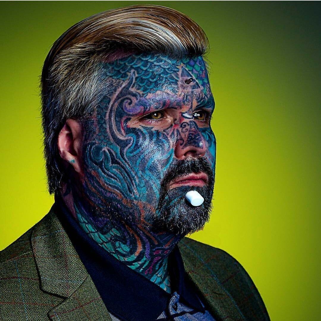 Человечество не хочет развиваться, многие предпочитают старые технологии новым. Как дикари