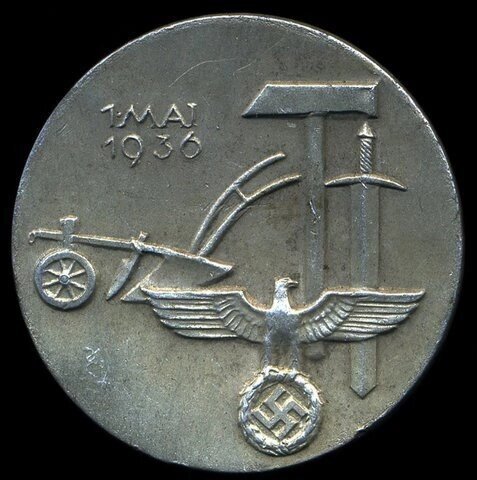 Откуда этот странный праздник