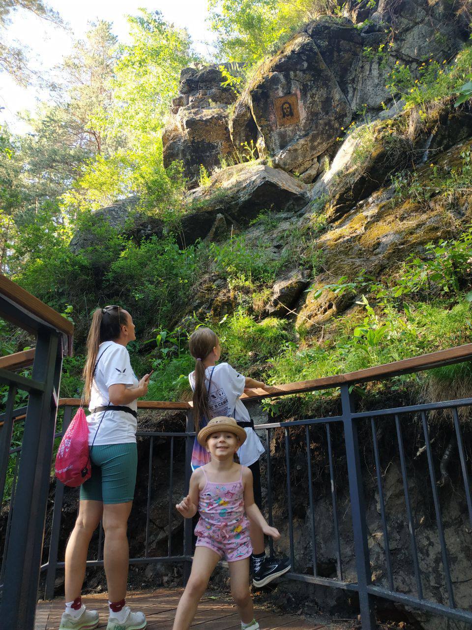 Не повторяйте чужих ошибок. Отдых с детьми превратился в опасный квест. Укусил клещ.