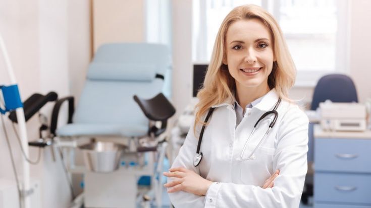 В Санкт-Петербурге запретили склонять женщин к абортам. Какие действия будут считаться склонением?