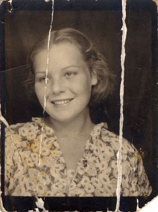 Реставрация старых фотографий.