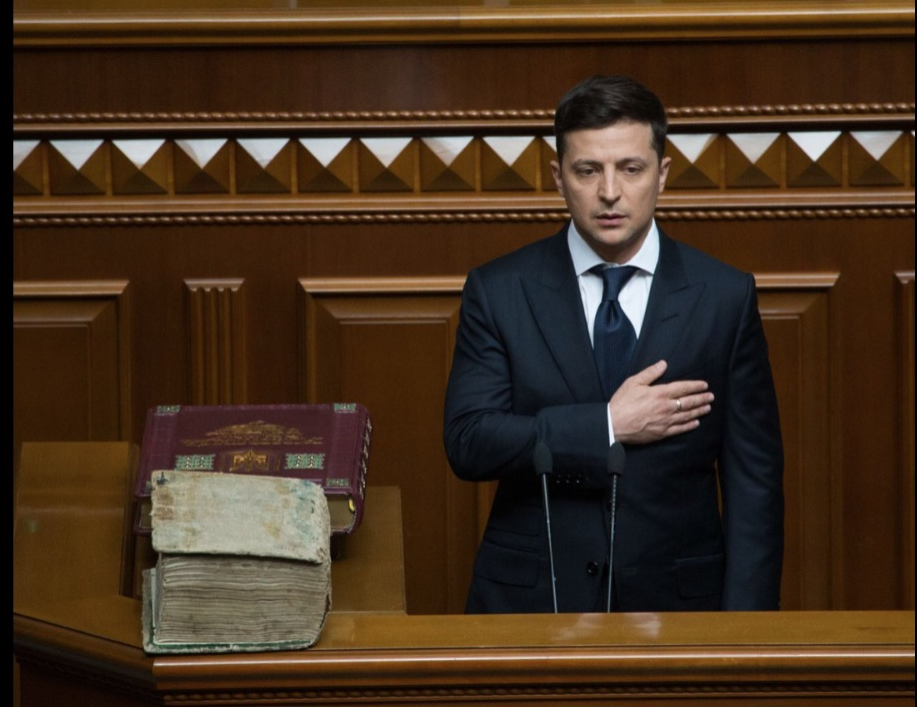 «Я самый опытный». Зеленский не уйдет с поста президента Украины до конца конфликта