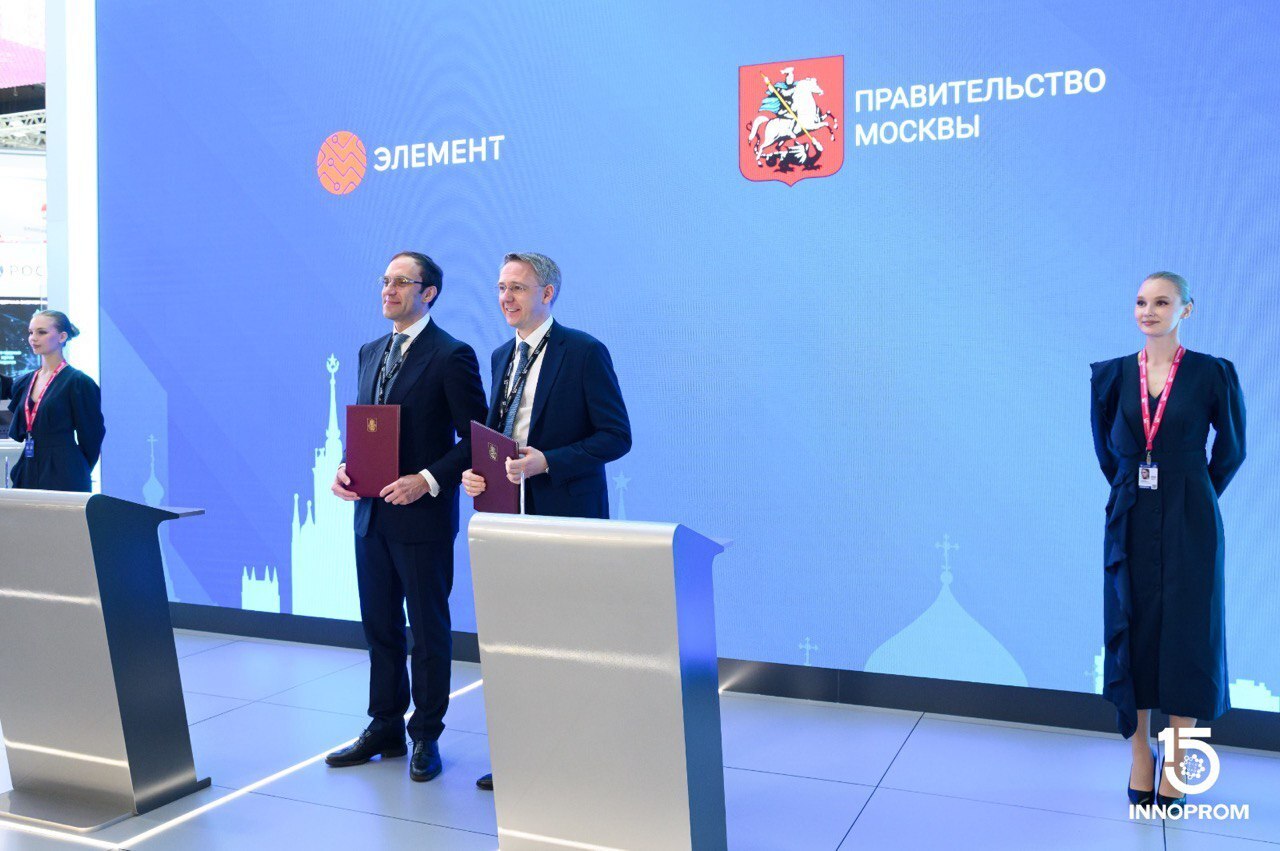 Нано-достижения и микро-совесть: Топы российского микроэлектронного холдинга получили премию 393 миллиона на четверых