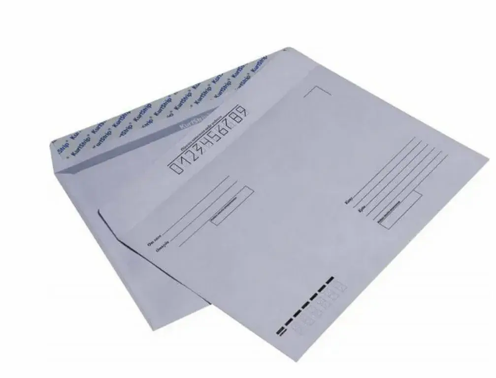 Марок нет, но вы платите. «Почта России» не перестает нас удивлять