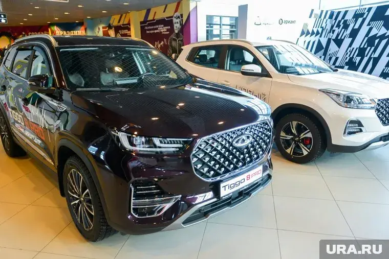 В России рухнул импорт новых автомобилей