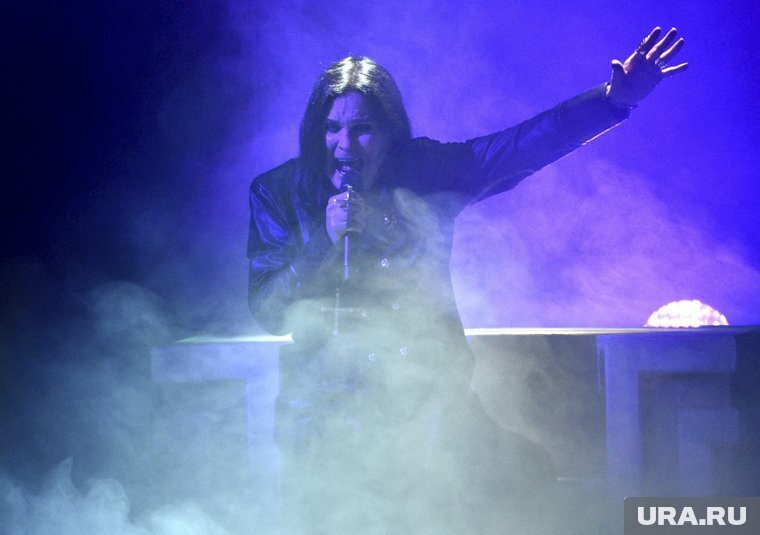 Умер легенда рок-музыки Оззи Осборн. Биография Принца Тьмы и Короля ужасов