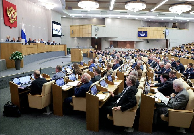 Депутат предложил увеличить МРОТ до 50 тысяч рублей. Народ должен жить, а не выживать