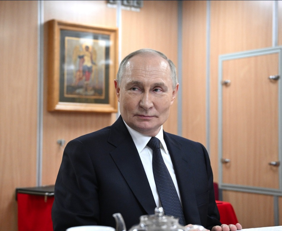 Глава «Сбера» рассказал Путину о проблемах с ипотекой в России