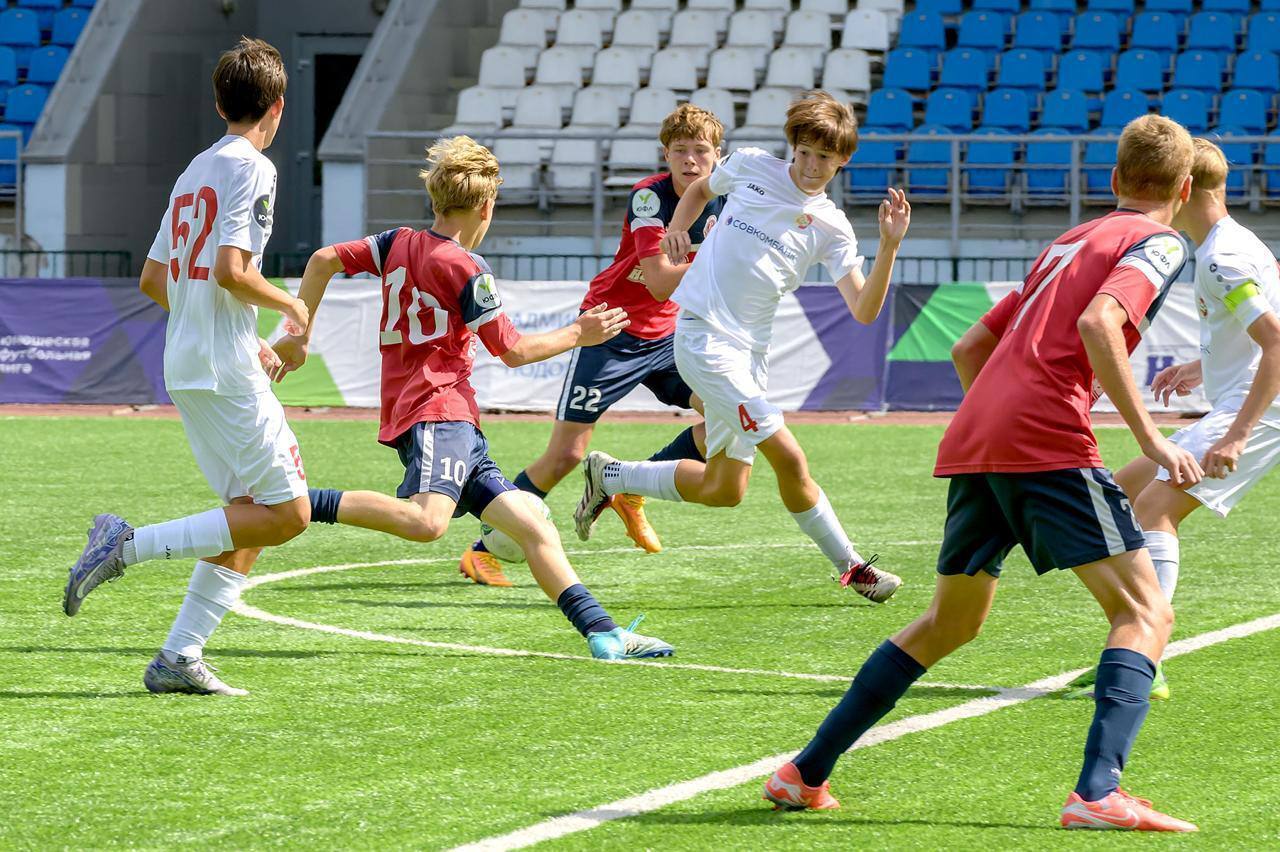 Подольский "Витязь" одержал победу над лидером ЮФЛ Центр-3