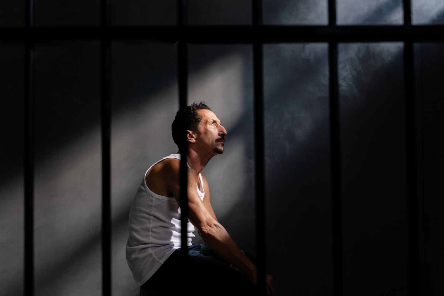 Мужчина нашел телефон в поезде, и даже отдал его полиции — но прокуратура все равно хотела его посадить за кражу