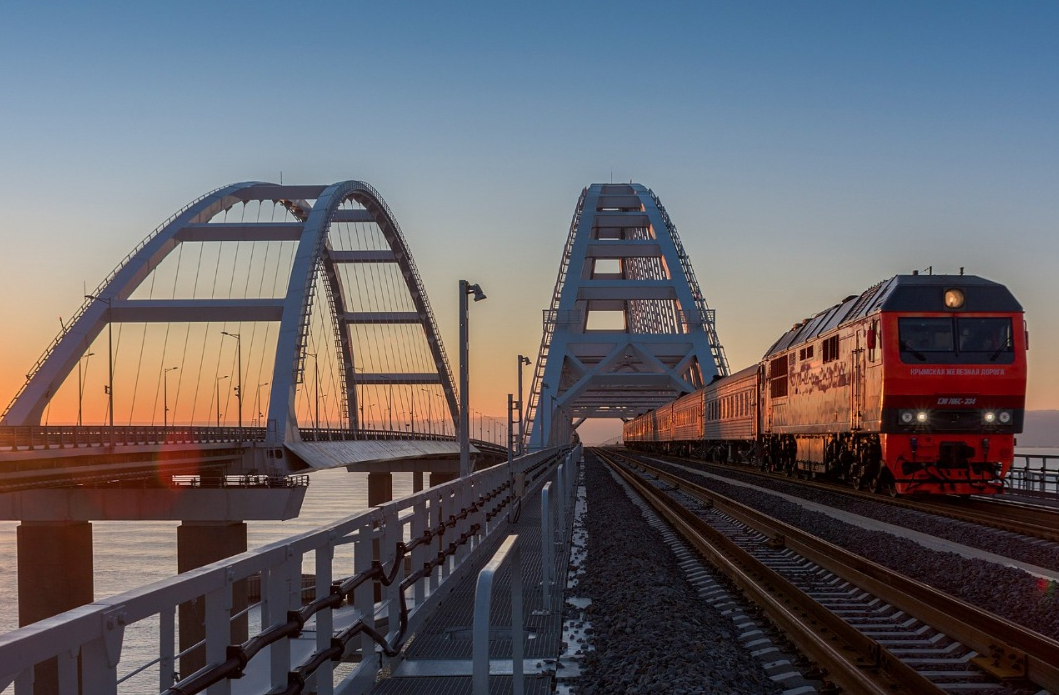 ФСБ сорвала попытку украинских спецслужб взорвать бомбу на Крымском мосту