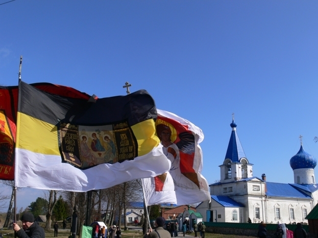 Православные скреподелы объявили войну здравому смыслу и предложили обуздать блуд обязательным венчанием