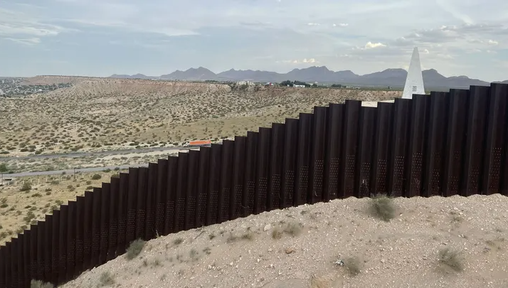Пограничная стена Трампа получает горячее обновление ...