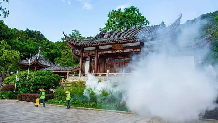 В США (ЦКЗ) предупреждают о «повышении» риска заражения вирусом.