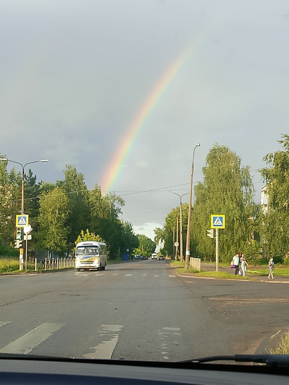 Плохая погода в офисе. Почему взрослые люди так себя ведут