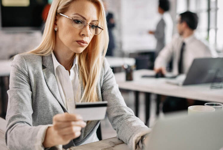 Кешбэк на сентябрь. Что предлагают банки?