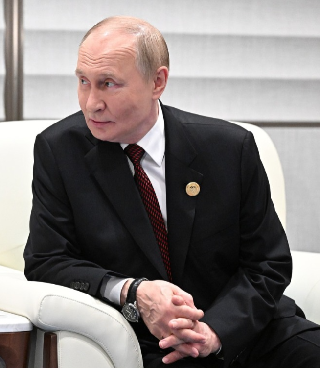 Путин: России нужна экономика высоких зарплат