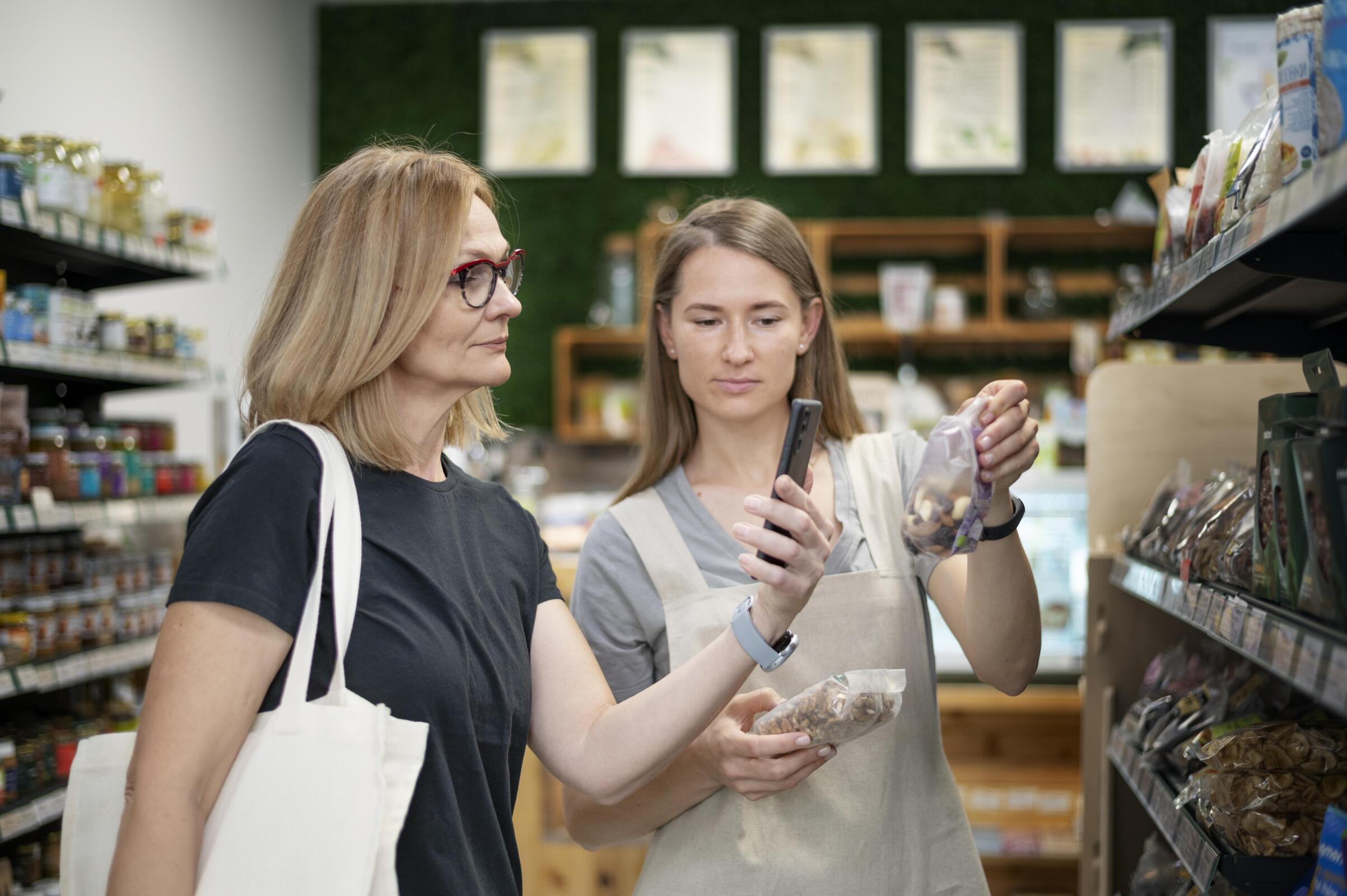 Новый алгоритм проверок Роспотребнадзора заставит качественно работать супермаркеты, кафе и клиники