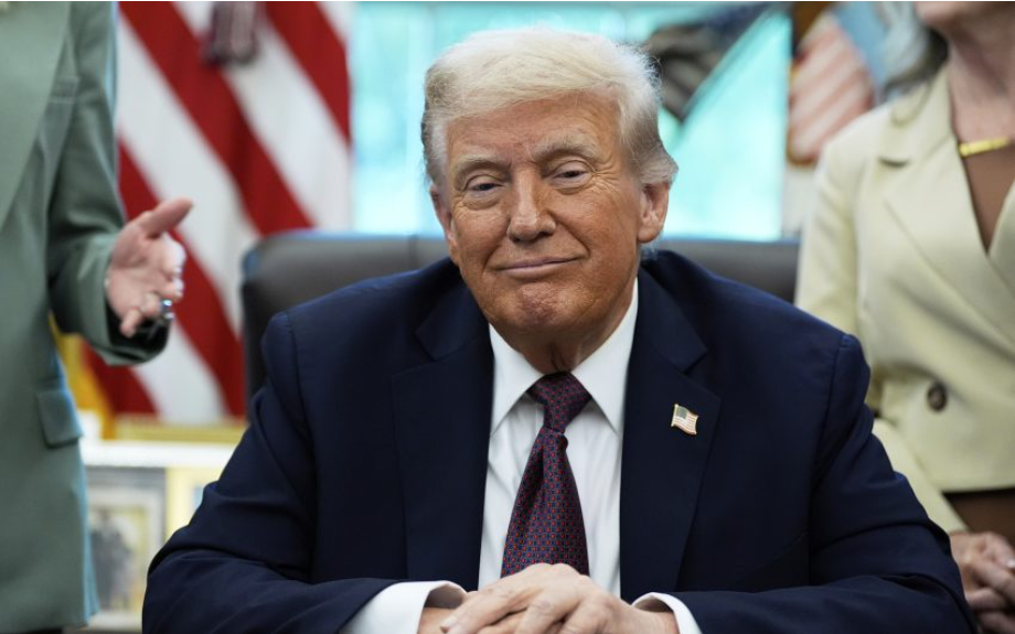 Трамп заявил, что в результате морского удара были убиты ещё трое венесуэльских террористов