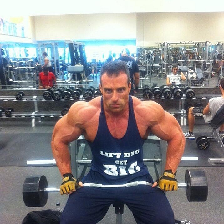 Священный Синод и «Единая Россия». Милонов назвал единственные места для поиска мужа