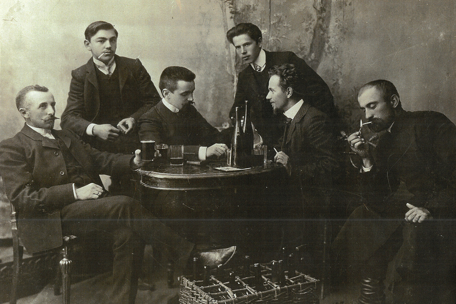 Пиво как символ единства: история пенного напитка