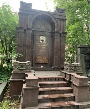 Героический первый шеф ленинградского метростроя