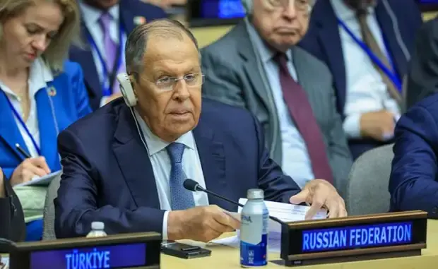 Лавров отругал Запад