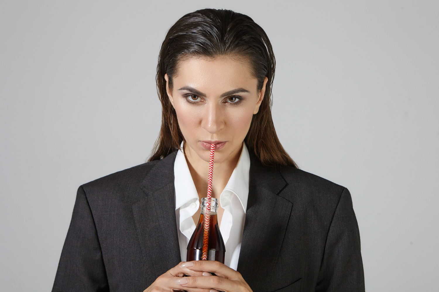 Девушка обманом вышла замуж за состоятельного мужчину, но осталась ни с чем после суда