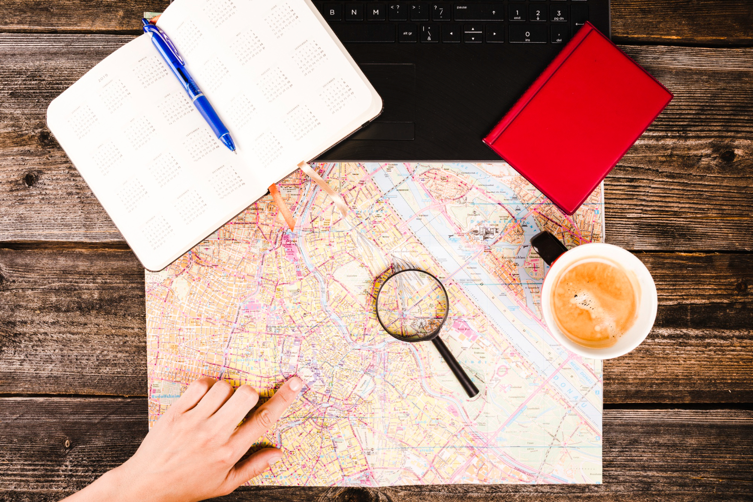 НАТО разрешит пилотам «сбивать военные самолеты РФ» – FT