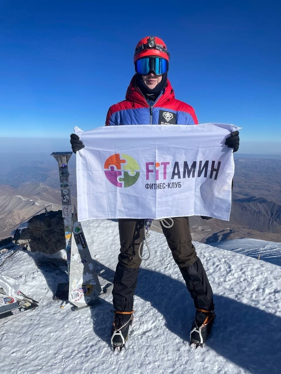 Галина Руденко, покорила 8 Октября 2025 года вершину горы Эльбрус