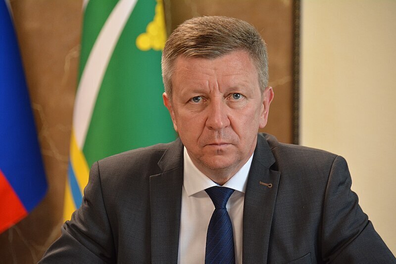 🔥Глава Крымского района Кубани «смазал пятки» от силовиков с мешком золота. И это всего лишь глава района. Как они во власть проходят?