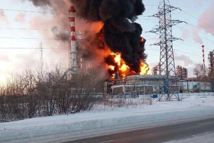 НПЗ ГОРЯТ!!! Рост цен на бензин и перебои с топливом: как мы дошли до этого.