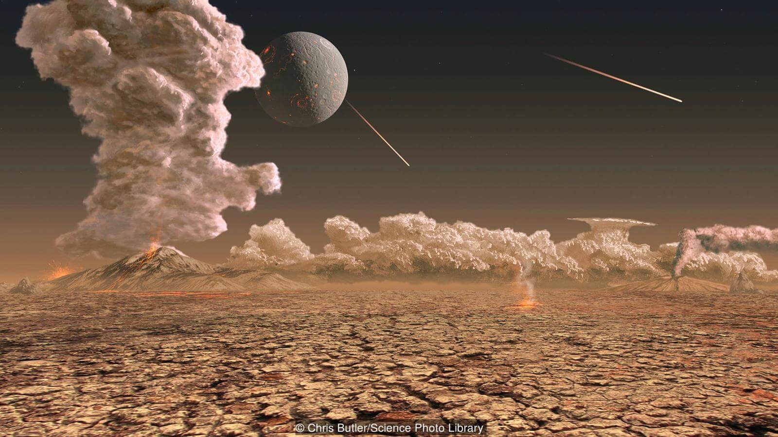 Возможная роль космической пыли в зарождении жизни на Земле