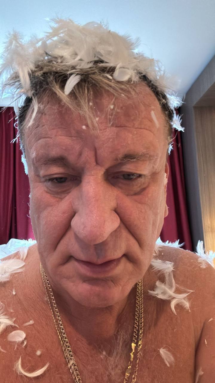 За ночь в перьях: почему Сергей Пенкин проснулся должником на 350 тысяч?