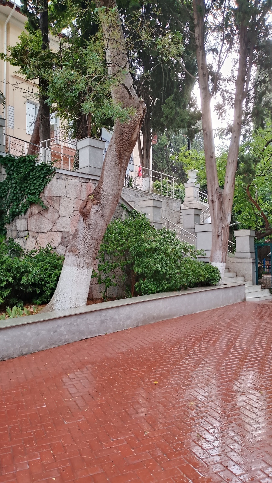 Ялтинский душ