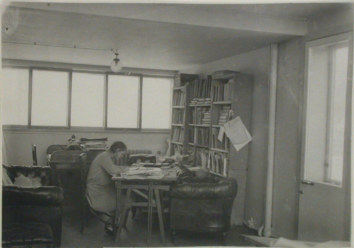 В Советском Союзе семьи надеялись получить собственное жилье до наступления нового тысячелетия.