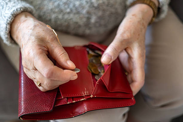 Священный Грааль Пенсионного Бюджета:Деньги на удвоение выплат к пенсии не могут быть изысканы