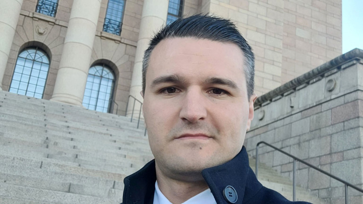 Мема раскритиковал Стубба за слова о военном давлении на РФ